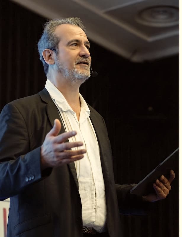 Didier Sanz — Expert Tech et Communication
